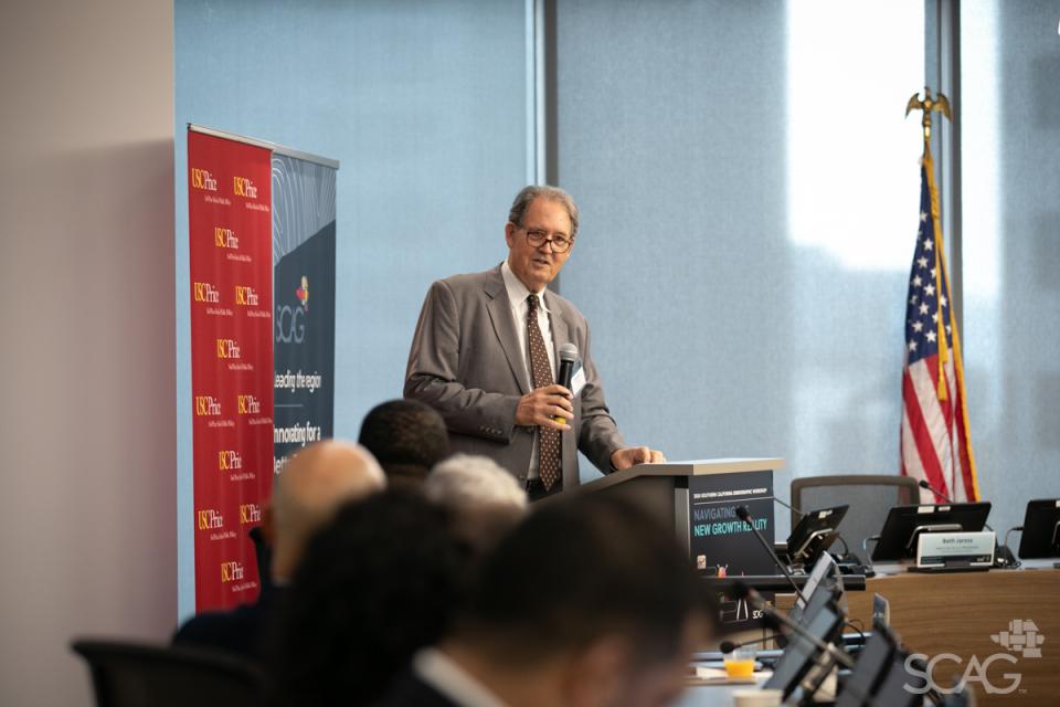 Dowell Meyers  addresses the attendees at the 2024 Southern California Demographic Workshop.