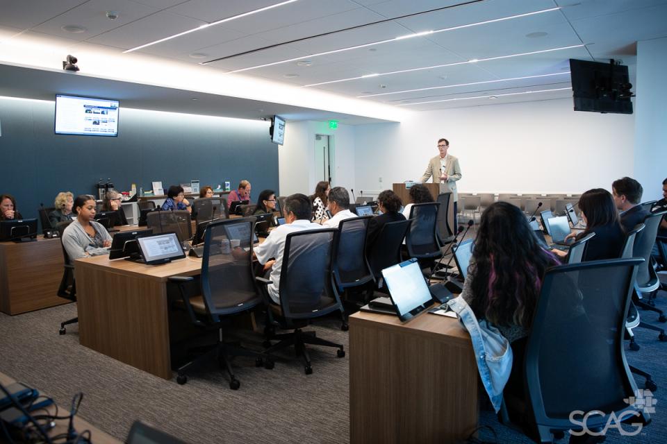 Roundtable discussions at the 2024 Southern California Demographic Workshop.